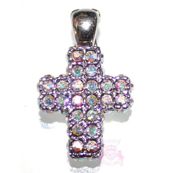 Multi Faceted Throne Room Emerald Green Checker Cushion Cut Two Tone CZ Pendant - Picture 12 of 16